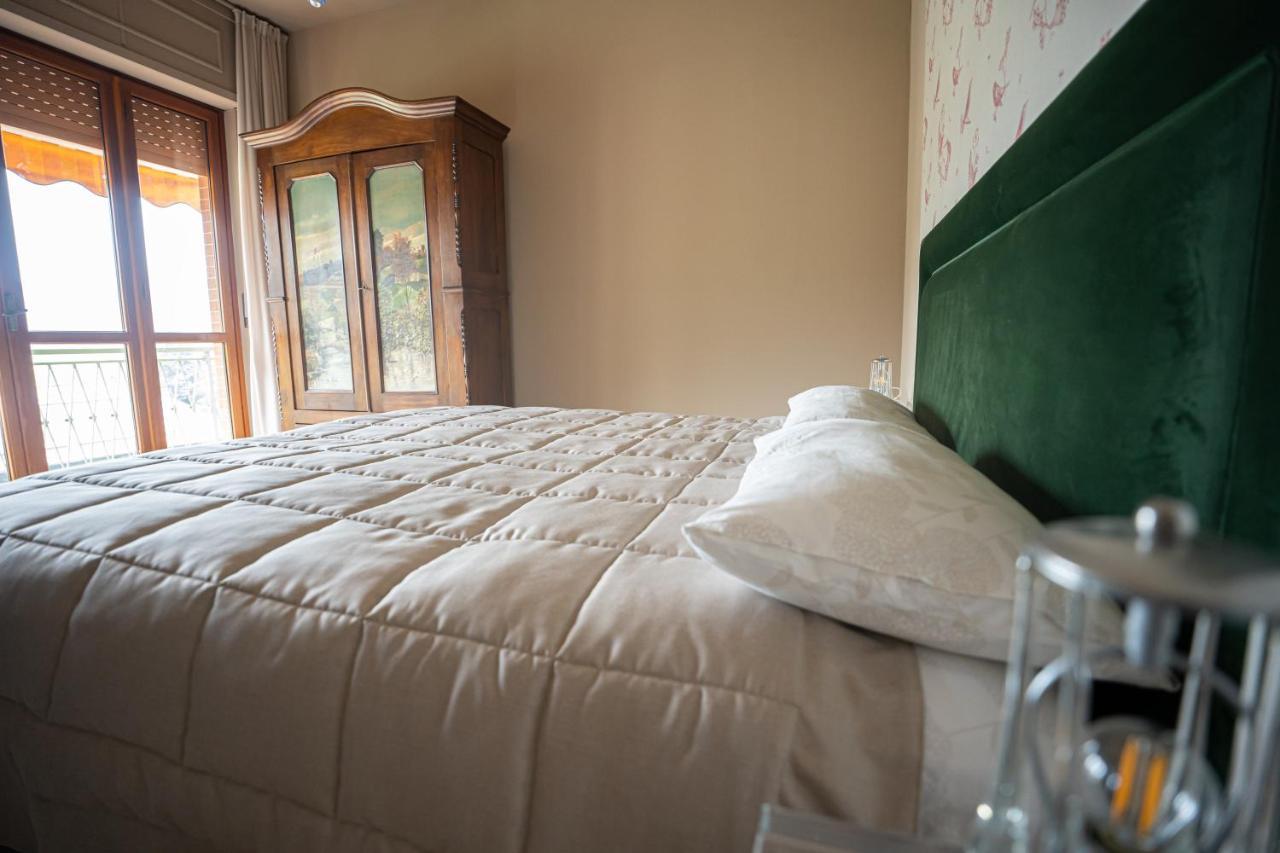 Cisterna dʼAsti Ca'Du Lin - Jacuzzi Bed & Breakfast エクステリア 写真