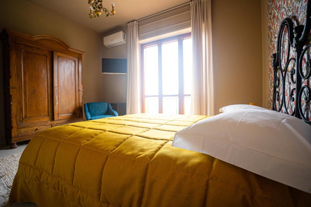 Cisterna dʼAsti Ca'Du Lin - Jacuzzi Bed & Breakfast エクステリア 写真