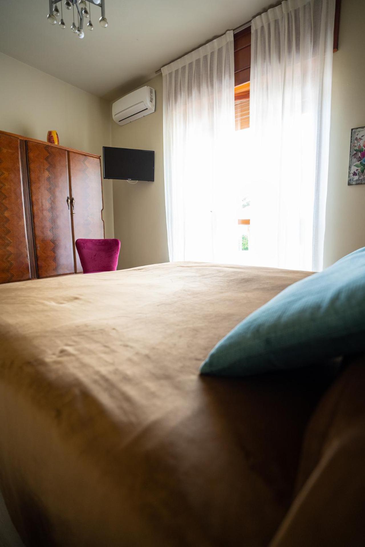 Cisterna dʼAsti Ca'Du Lin - Jacuzzi Bed & Breakfast エクステリア 写真